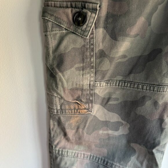 Camo Jogger Pants – Size XS (Kids 14) - Picture 6 of 13